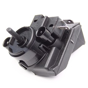 Commutateur 9.012-820.0 pour les aspirateurs EAU ET POUSSIERES KARCHER
